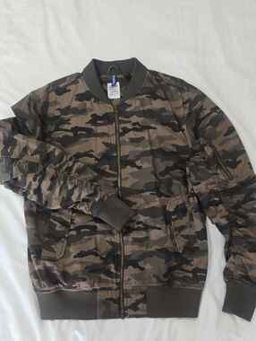 Divided Camouflage Bomber Jacket - Olive Green Brown